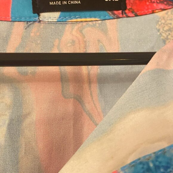 Shein maximalist button up crop shirt size 3x - Picture 2 of 3